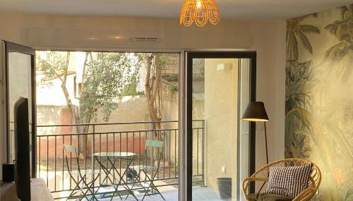 NOUVEAU - Jungle Montpeul - Clim - Wifi fibre - Netflix - 5' du centre et gare - Parking - Loggia - 15' des plages - Foto 3