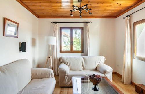 Casa Los Mozos, a 9 kilómetros de Santander y a 6 de Cabárceno - Foto 2