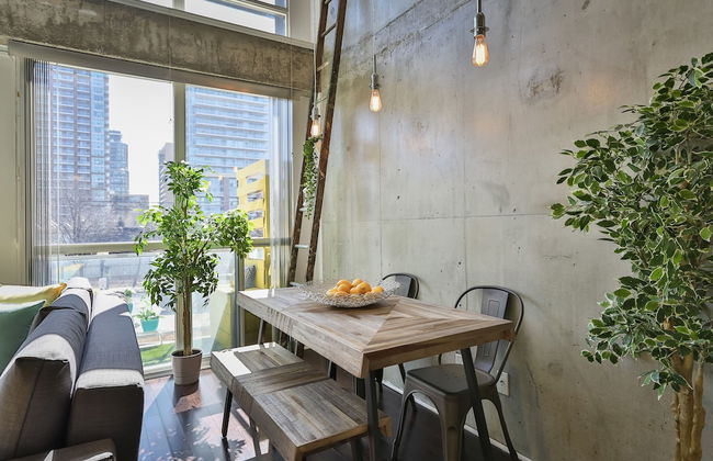 QuickStay - Sunlit Luxury Loft on King West - Foto 10