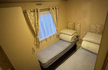 3 bedroom Lyons Oakfield Towyn pets welcome - Foto 12