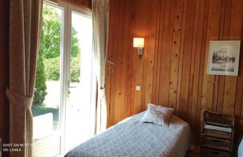 Gîte les 4 saisons - Intérieur bois - Lac de Chalain - Foto 6