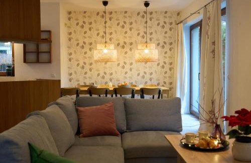 Bright 4 bedroom House with living room and work place Warsaw - Foto 1