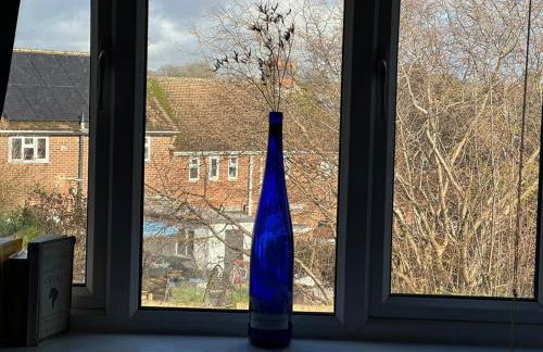 Cosy 2BR Home with Garden & Parking - Foto 34