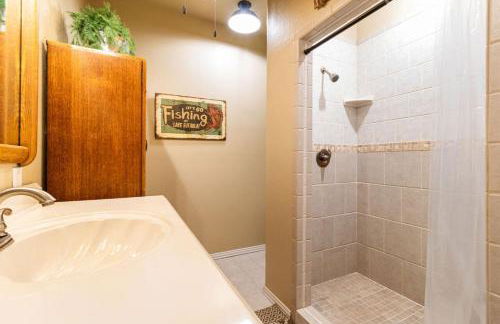 Emerald Point, Lakefront with Gorgeous Views - Foto 13