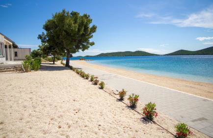 BUQEZ VILA HAJDA 16 - second row direct on the beach - Foto 4