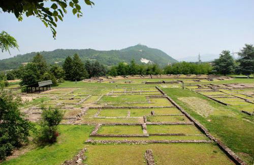 La Casa Della Gioia - Serravalle - Foto 22