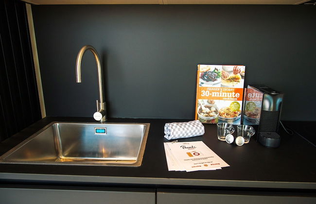 Your Luxury Retreat at Mercury Towers - Foto 24