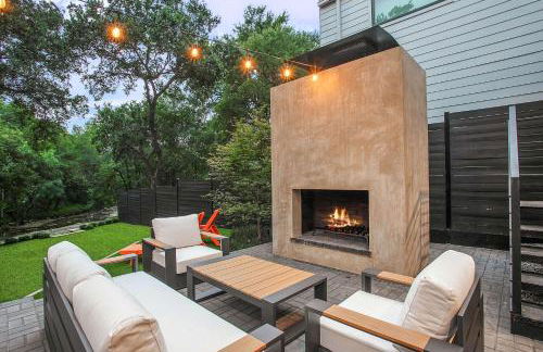 Full Duplex ATX Modern Creekside Retreat 2 Pools - Foto 61