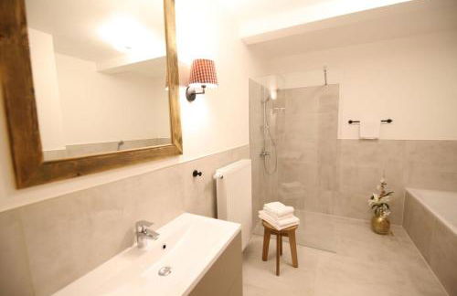 Aparthotel Deutscher Kaiser Ferienwohnungen - Foto 36