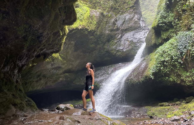 Tour pela Reserva Natural Cueva del Esplendor - Foto 2