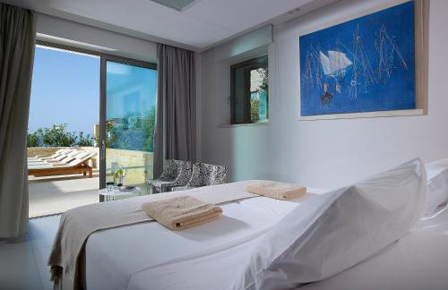 Youphoria Sea View Villas - Photo 38