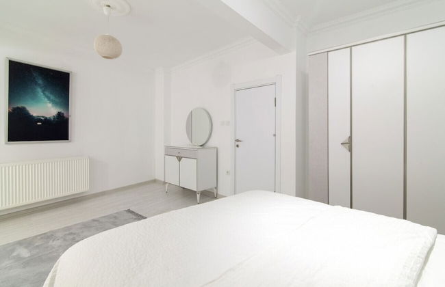 Sleek House With a Lovely Terrace in Besiktas - Foto 15