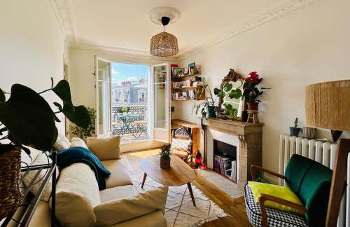 Paris rooftop retreat with sunny balcony - Foto 21