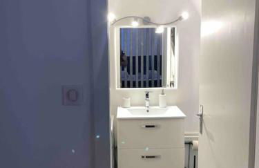 Grand Studio avec Jacuzzi - Foto 10