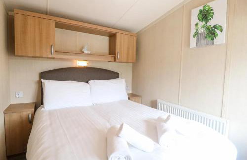 Paws & Paths: A 3-Bedroom Retreat in Fritton - Foto 27