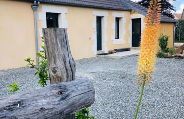 Aux Jardins De La Guyonnière Gîte 2 à 13 personnes - Photo 2