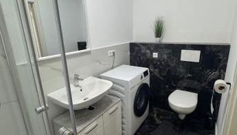 BEGE APARTMENTS BalanceBase - Foto 3, Shower