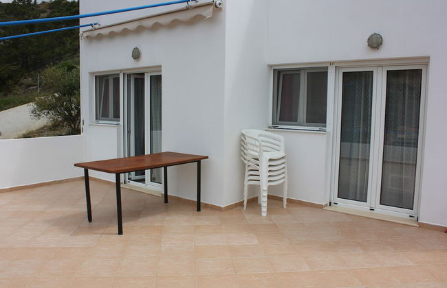 Aaron Studios Apartments - Photo 27