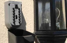 Elegant Epsom Family - Photo 32