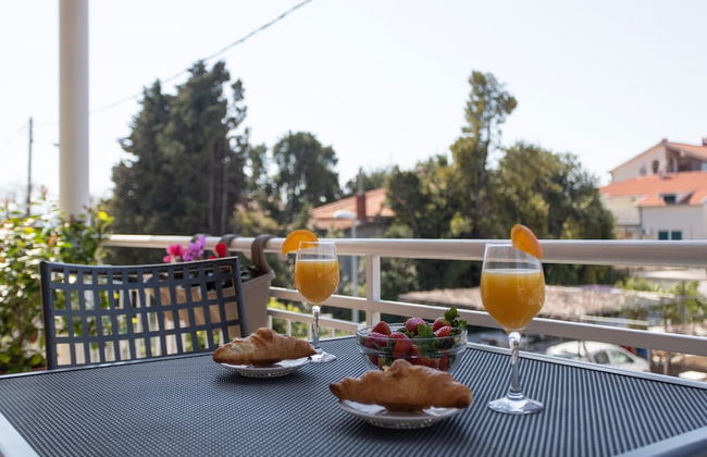 Apt Sara - Classy 100 m2 w Balcony, 2 min to Beach - Foto 27