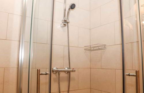 The Church Inn Cottage - Photo 13