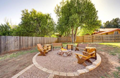 Hike, Hunt and Fish! Outdoor Pine Haven with Yard - Foto 1