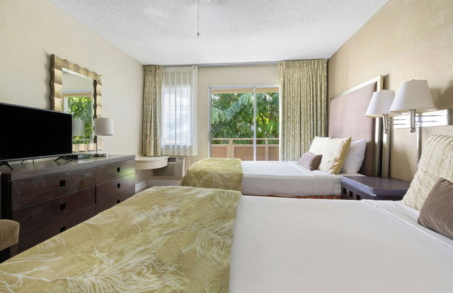 Plantation Hale Suites - Photo 15