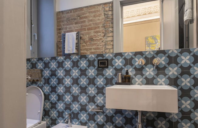 360ME Palace - Photo 16