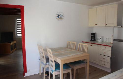 Maison 2 chambres, de centre ville, avec cour exposition sud, à 300 m du port - Foto 7