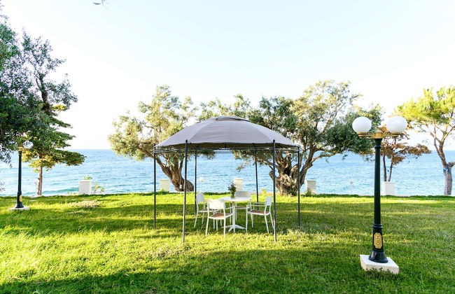 Villa Filoxenia - by the sea - up to 12 guests - Foto 79