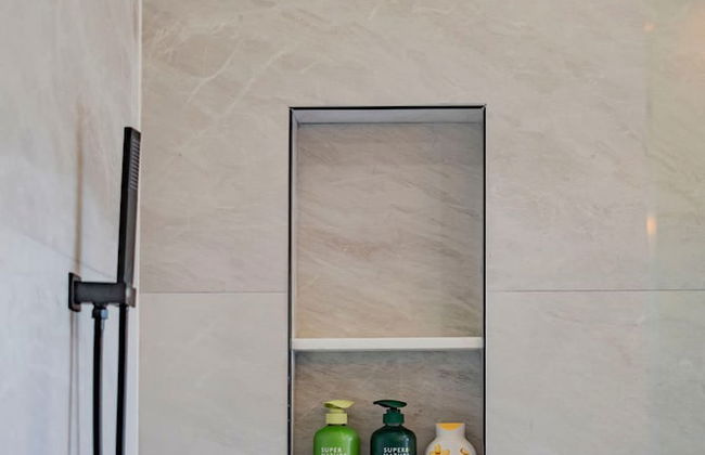 Newly Remodeled Suburban House - Foto 80