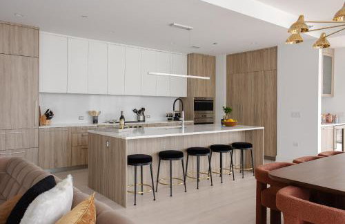 Premier Penthouses and Apartment with Captivating Views of Millennium Park - Photo 56