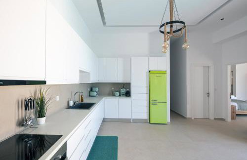 Sorin Villa, boasting Pool & Heated Whirlpool, By ThinkVilla - Foto 12