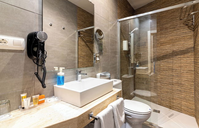 Apartamentos Avenida Tropical by Bossh - Foto 32