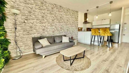 Jolie T2 40m2 hôpitaux avec terrasse et parking - Foto 3