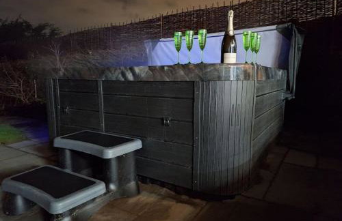 Moonsticks House - Exquisite Property, Sleeps 14 - Foto 51