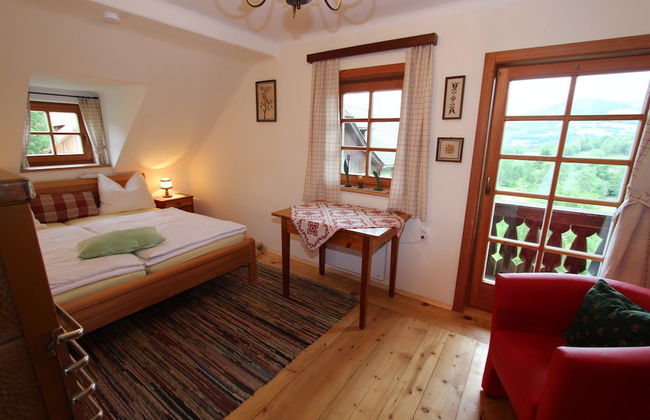 Peaceful Cottage Near Ski Area in Gmund - Photo 14