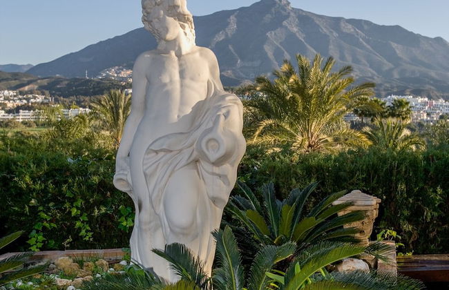 Royal Roman Empire - Photo 29