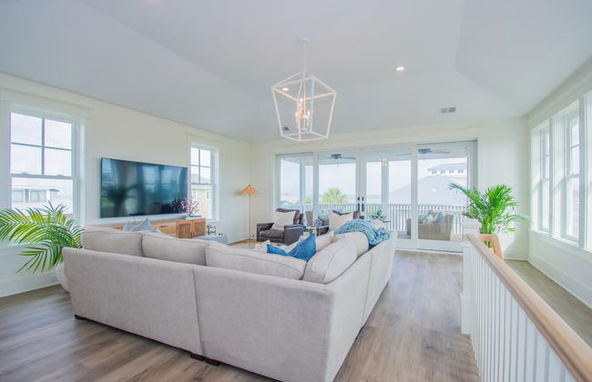 Stunning 4BR Vacation Rental With Private Pool, Spa, & Resort Club Cards - Photo 15