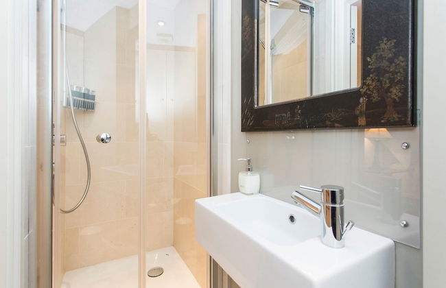 JOIVY Modern 2 bed flat in Central London, sleeps 6 - Foto 19