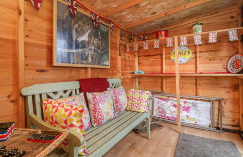 Westholme - Photo 16