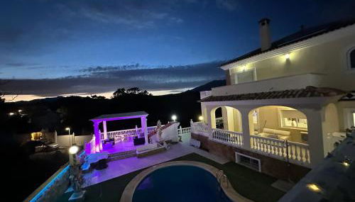 Villa Lissa Luxe - Photo 2