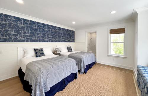 New Construction Modern Luxury Retreat w 6 Beds - Foto 19