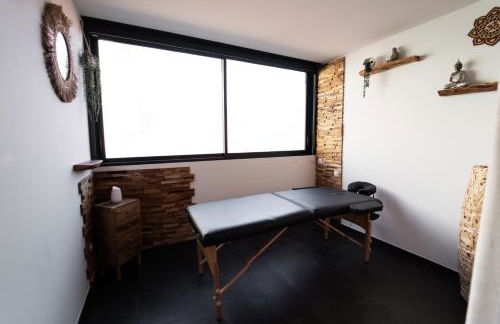 Loft 150 m2 Jacuzzi, Sauna et Massage - Photo 20