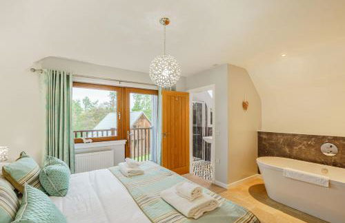 Lord Galloway 35 with Hot Tub - Photo 39