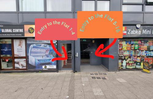 CADeS West Bromwich - Foto 36