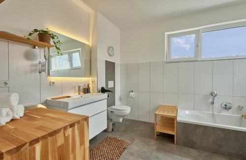 Exklusive Villa-Eggert mit Kamin & Terasse für 6 Personen im Bretten - Foto 14