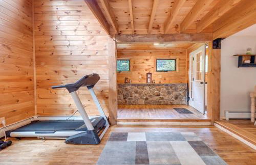 Meredith Home with Deck 6 Mi to Lake Winnipesaukee! - Photo 21