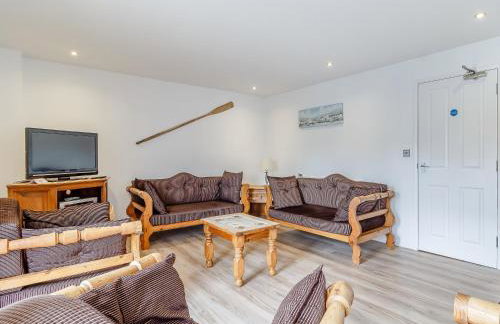 Topsail-18150 - Photo 3