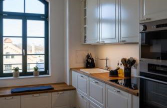 König Albert Residenz nahe BMW , Porsche , DHL und Messe - Foto 26